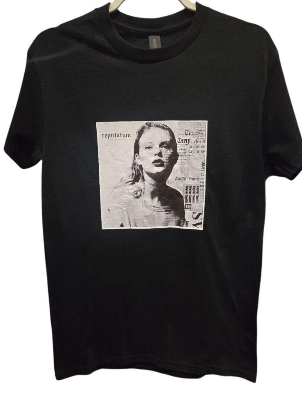 Taylor Swift Reputation Graphic T Shirt Unisex Small Black Swiftie